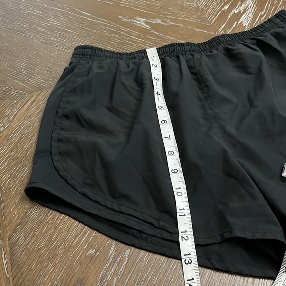 Nike tempo DRI-fit black running shorts - Picture 17 of 17